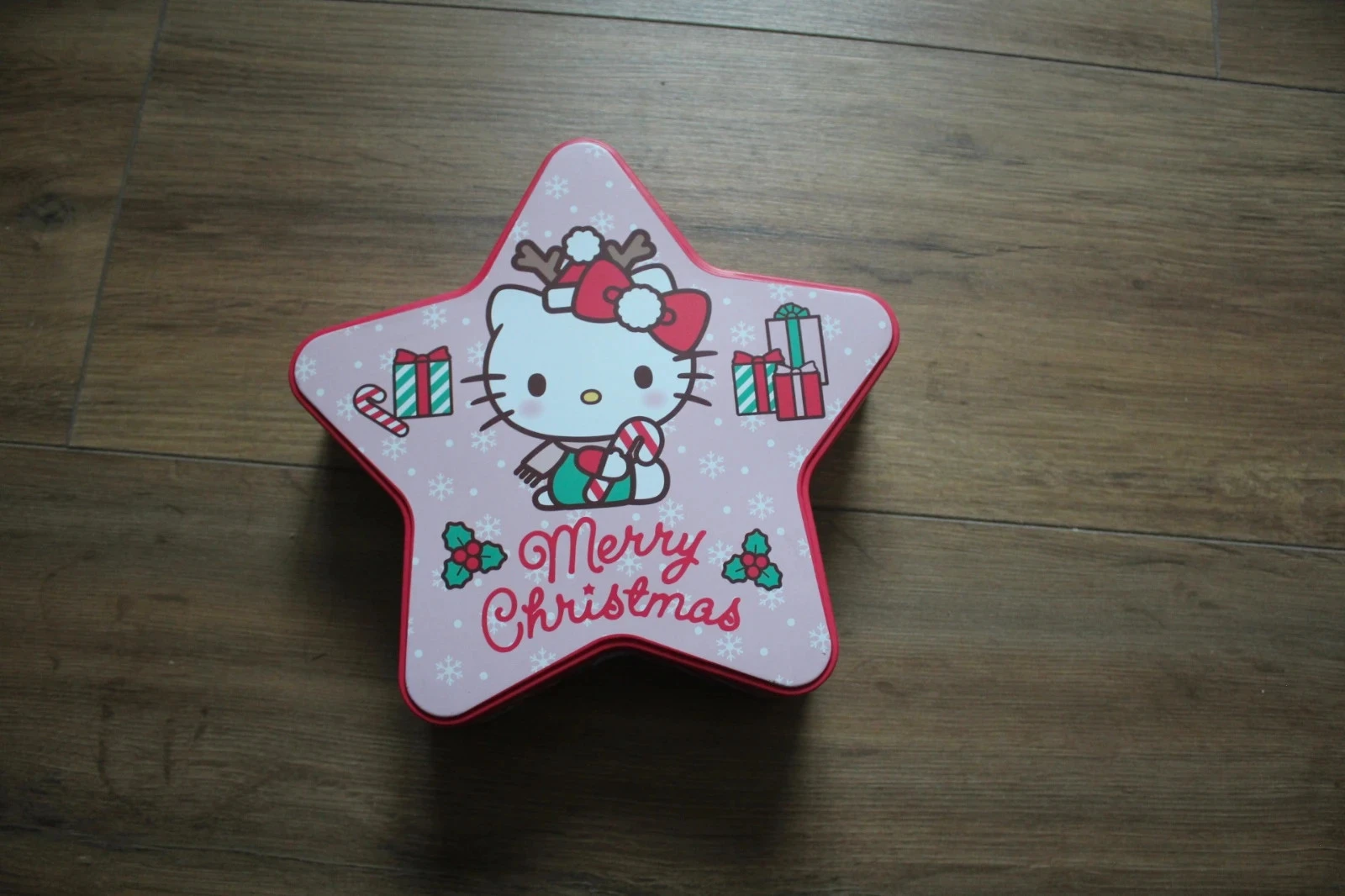 Caixa de metal Hello Kitty - Edição Especial de Natal – photo 6